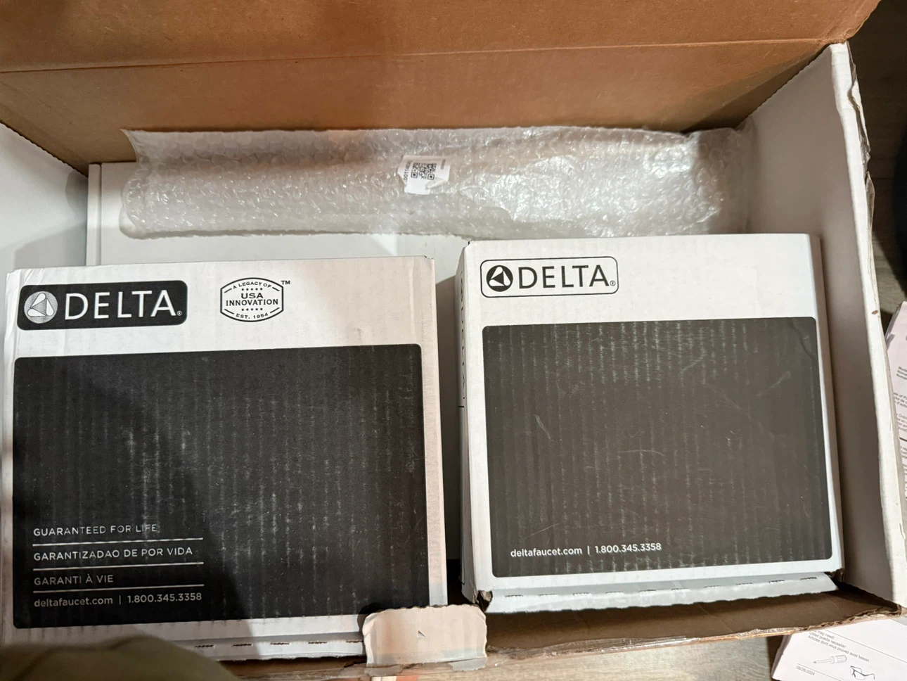 Delta 342701-CZ Modern 14 Series Square Shower System - photo 4