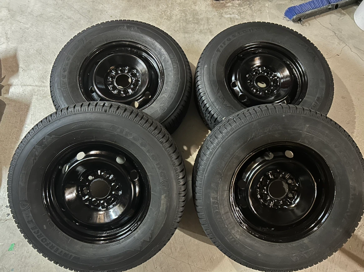 Set of 4 Firestone Winterforce 2 Winter Tires – 265/70R17