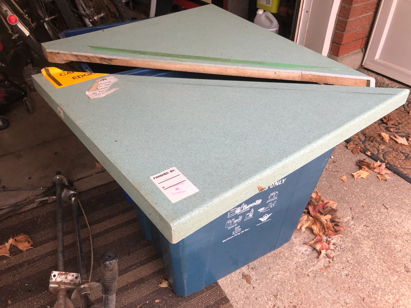 Triangular counter pieces - photo 2