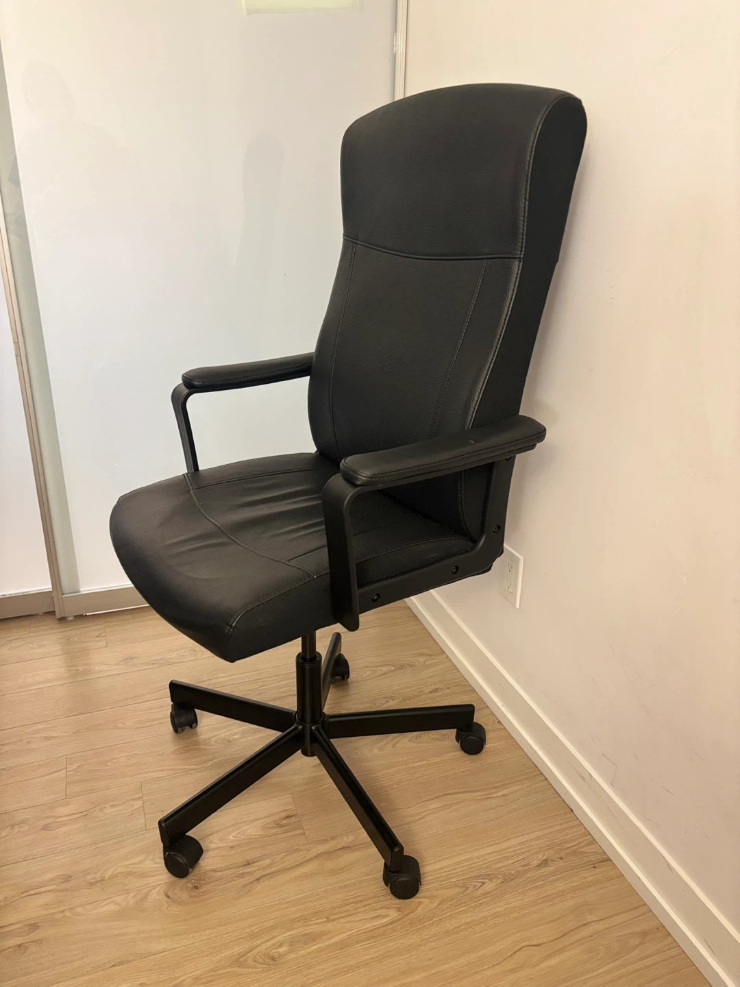 IKEA Markus Black Office Chair - photo 2