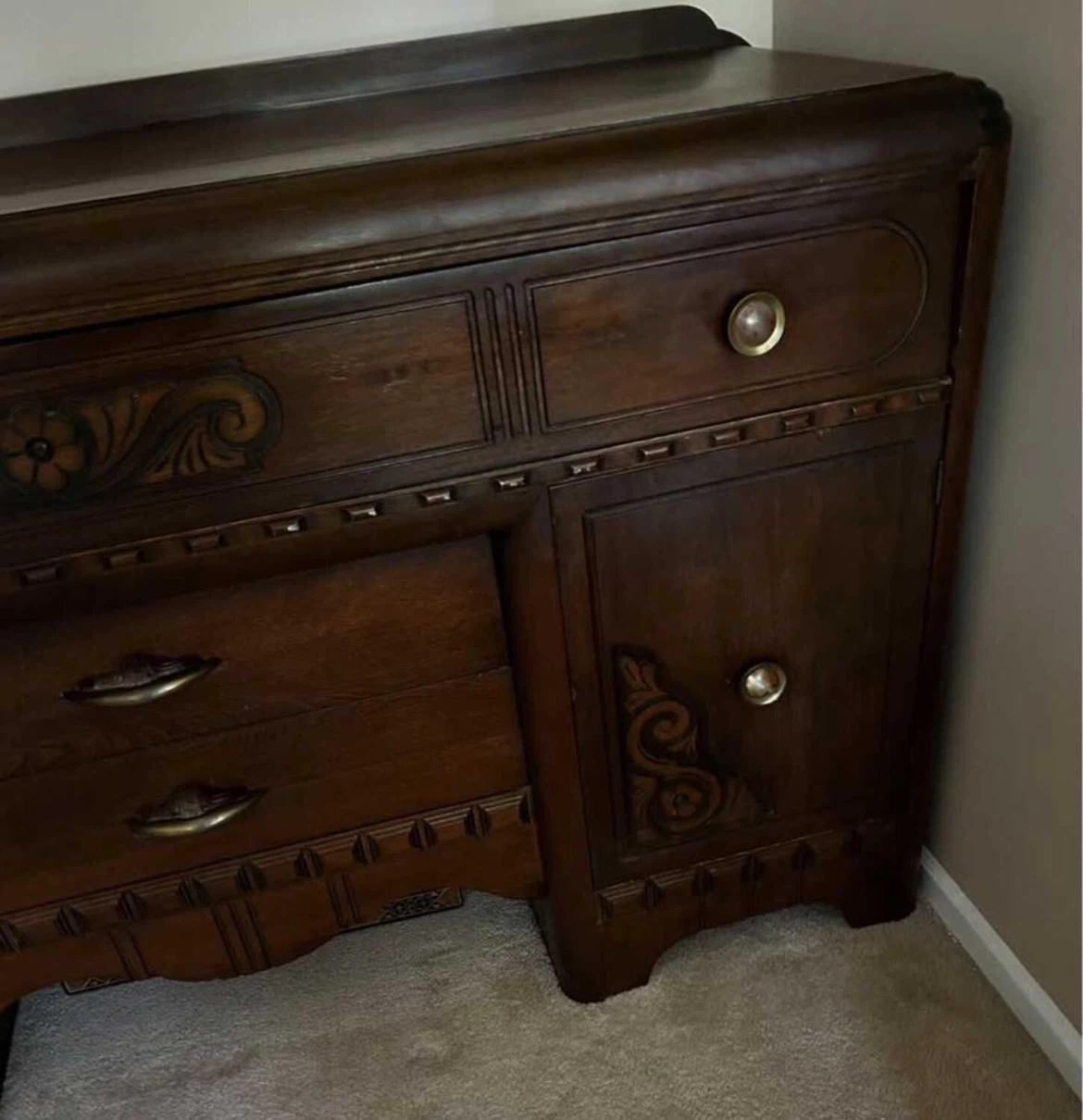 1940s Solid Walnut Wood Sideboard Buffet Server Dresser - photo 4