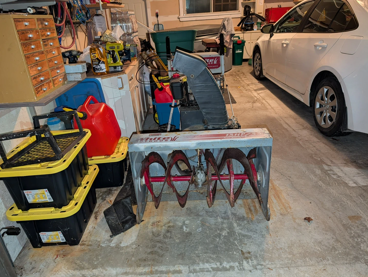 Large Snowblower - photo 2