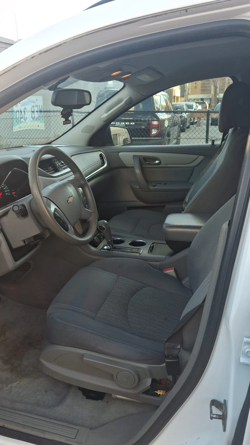 2017 Chevrolet Traverse - photo 3