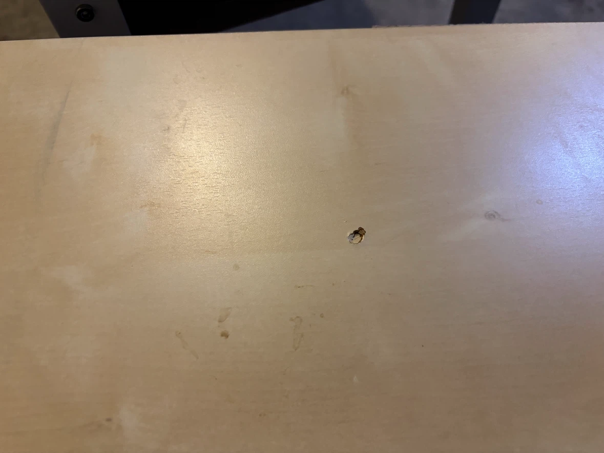 ikea desk - photo 4