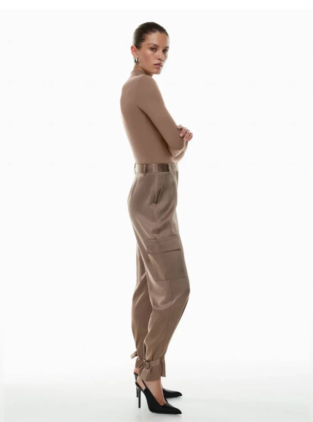 Babaton Cargo Pants Size 8 - photo 2