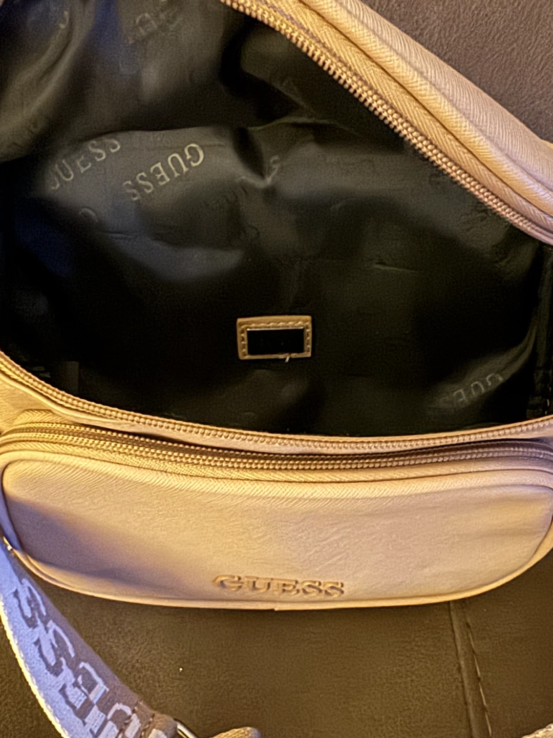 GUESS Beige Crossbody Bag - photo 4