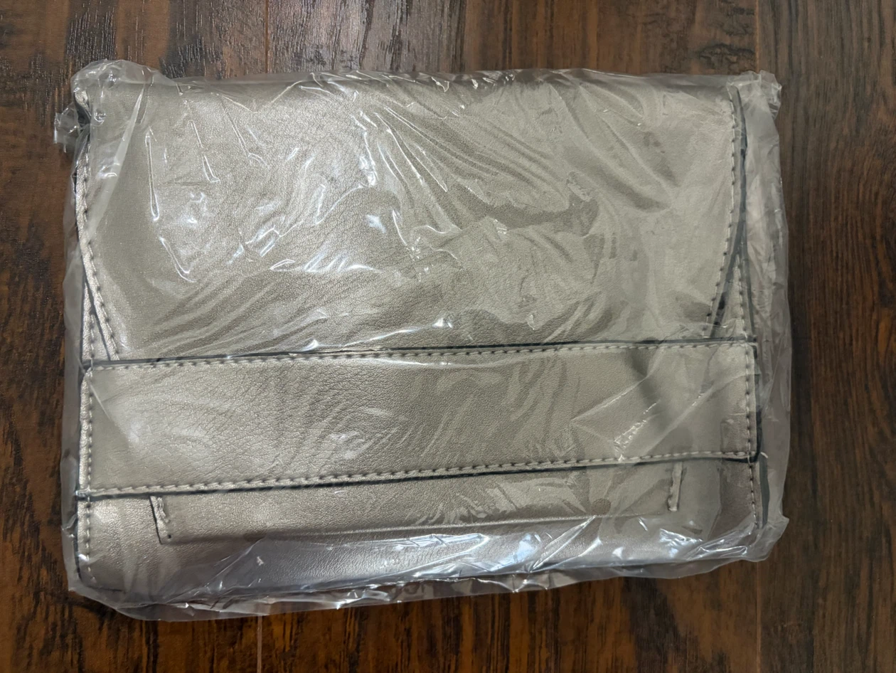 Sleek metallic pewter crossbody from summer & rose. - photo 4