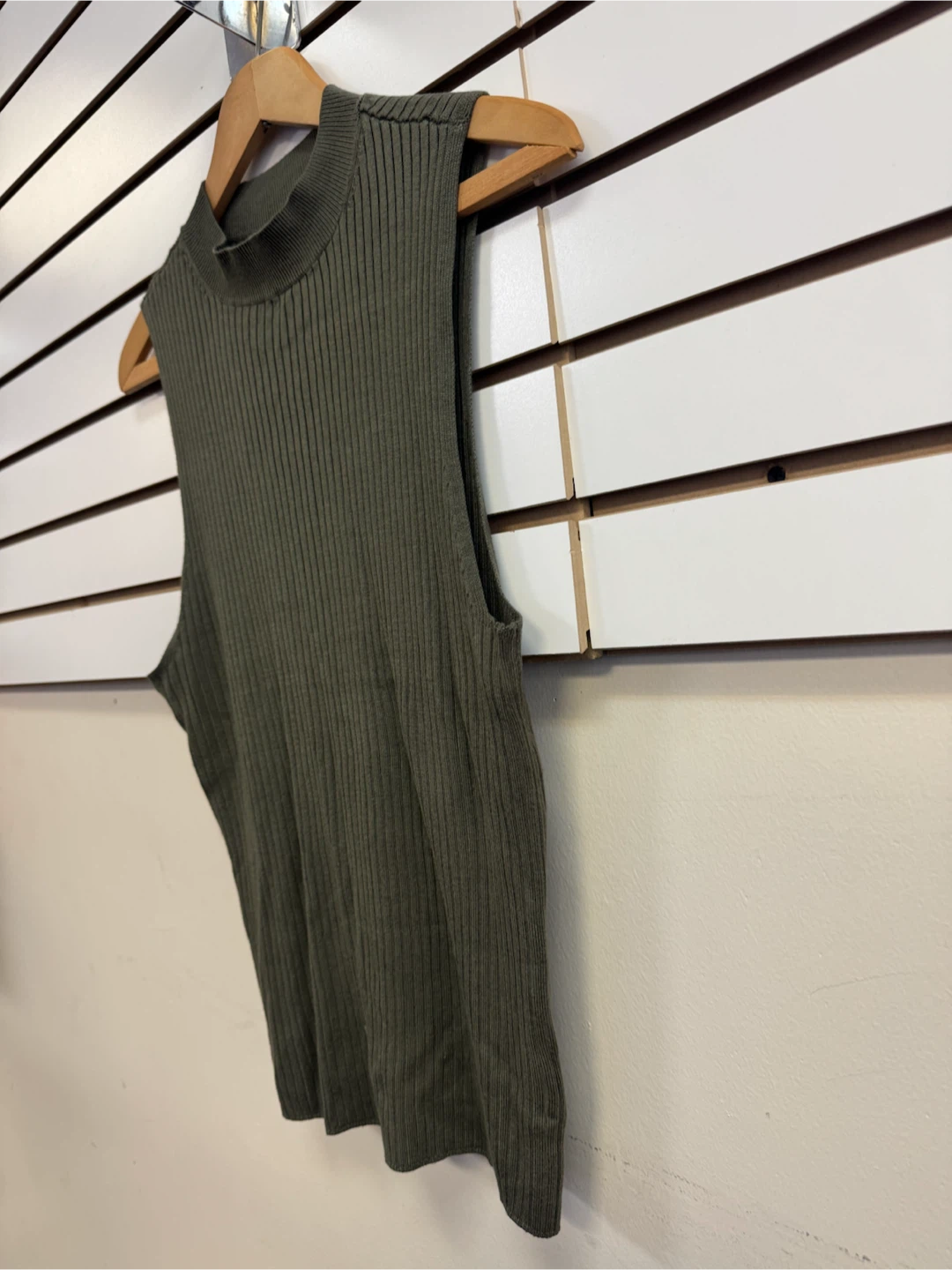 Bar III Olive Green Ribbed Mock Neck Tank Top XXL - photo 3