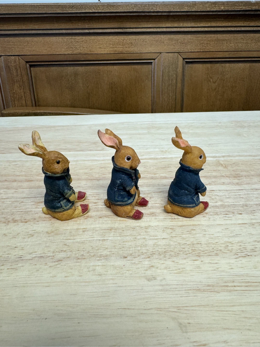 Dept 56 Peter Rabbit Figurines Set of 3 - photo 2