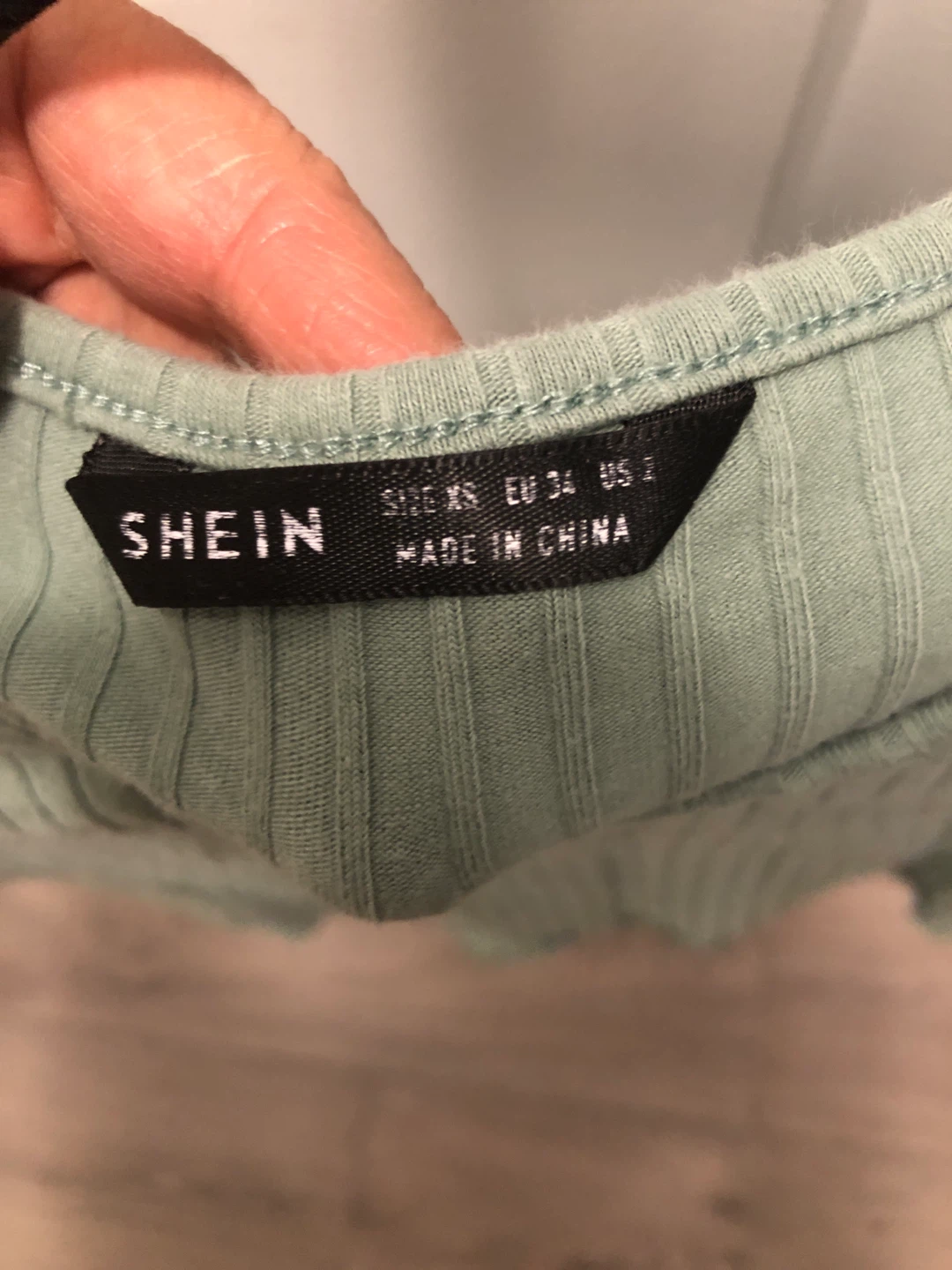 SHEIN Ribbed Lettuce Edge Crop Top 🆓 - photo 2