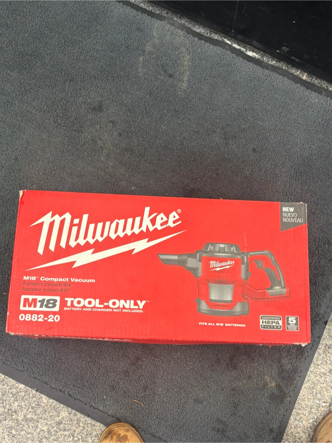 Milwaukee M18 Compact Vacuum 0882-20