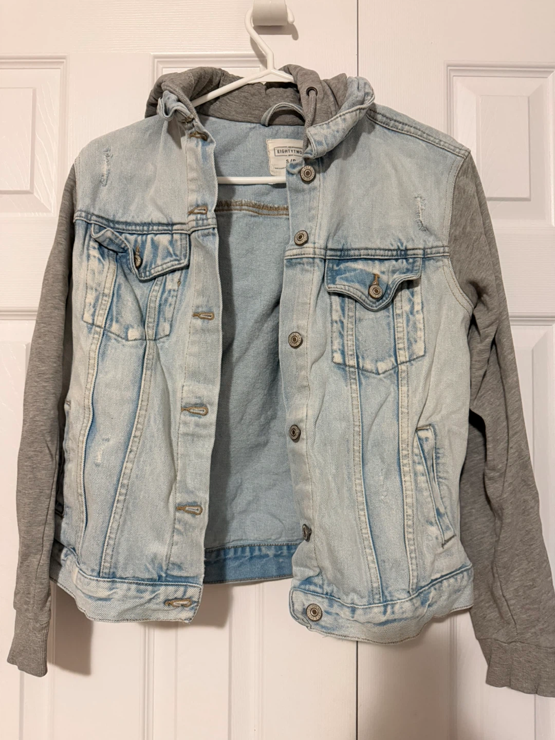 Size small EIGHTYTWO Denim Hoodie Jacket