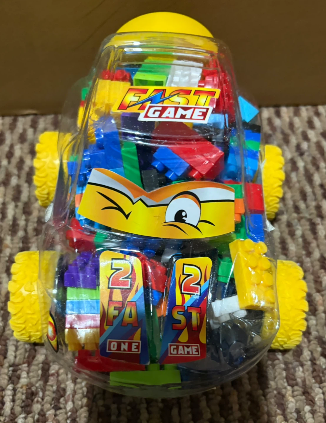 Fast Game building block set in toy truck container