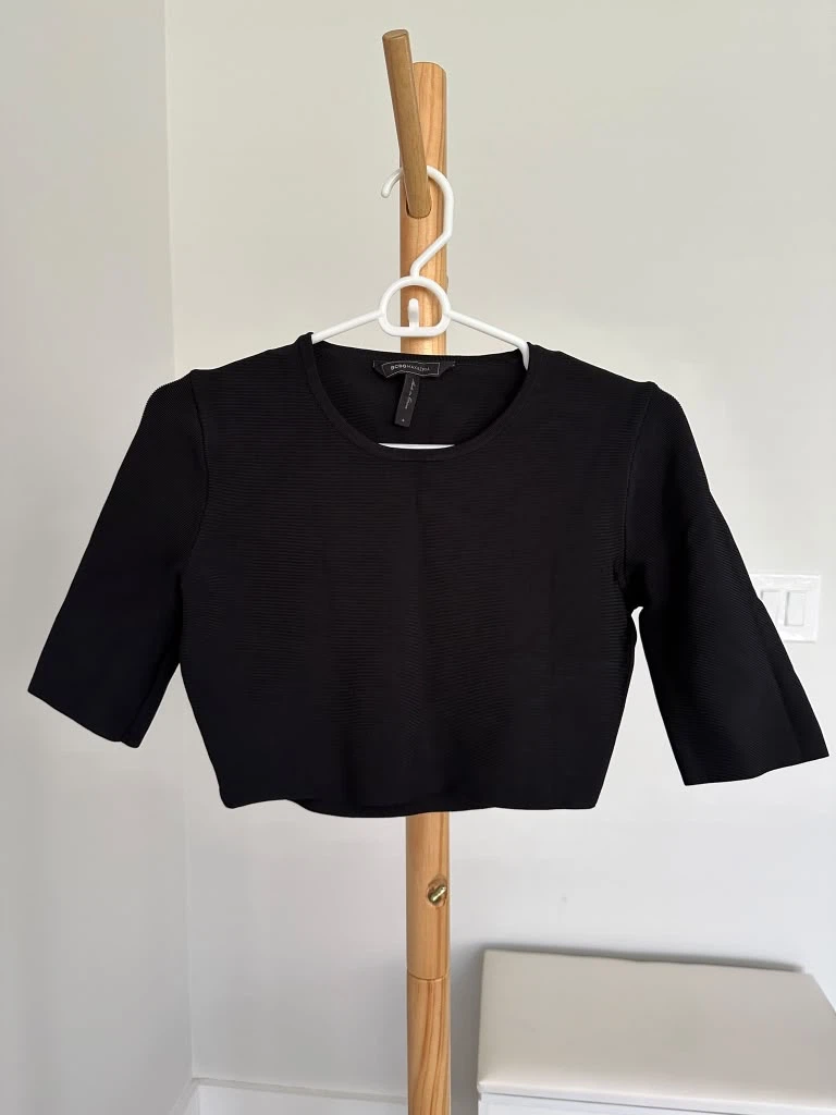 BCBGMAXAZRIA Black Ribbed Crop Top