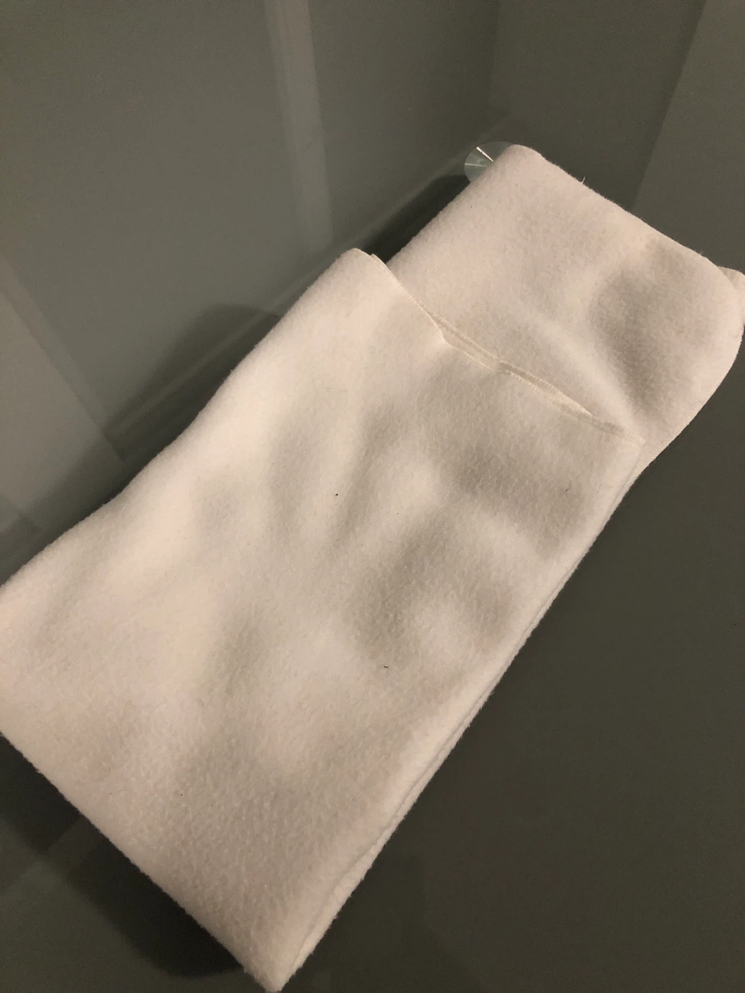 White Fleece Blanket for New born baby 🆓 - photo 2