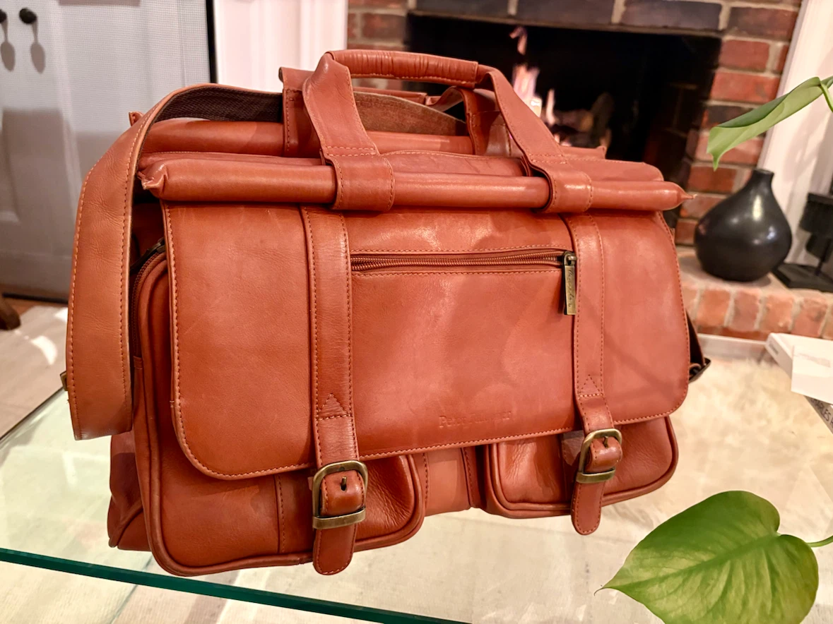 Leather Briefcase Messenger bag like new