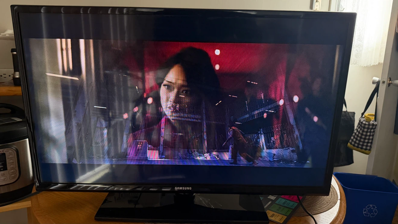 Samsung 32" TV - photo 2