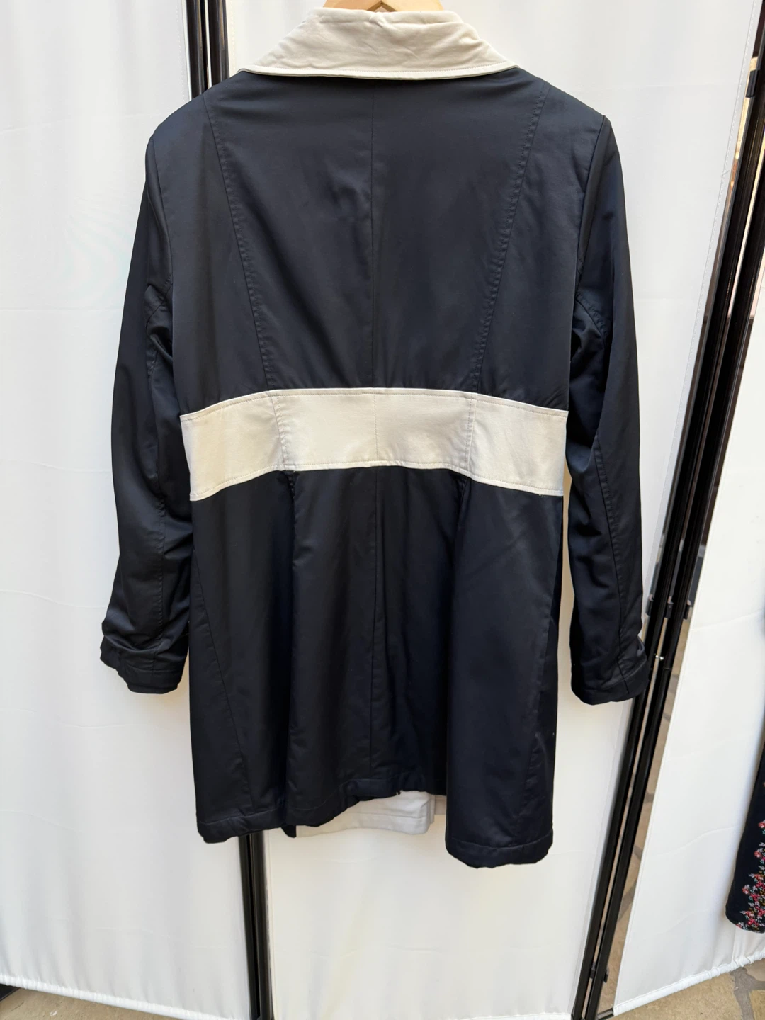 Black and Cream Reversible Trench Coat - photo 2