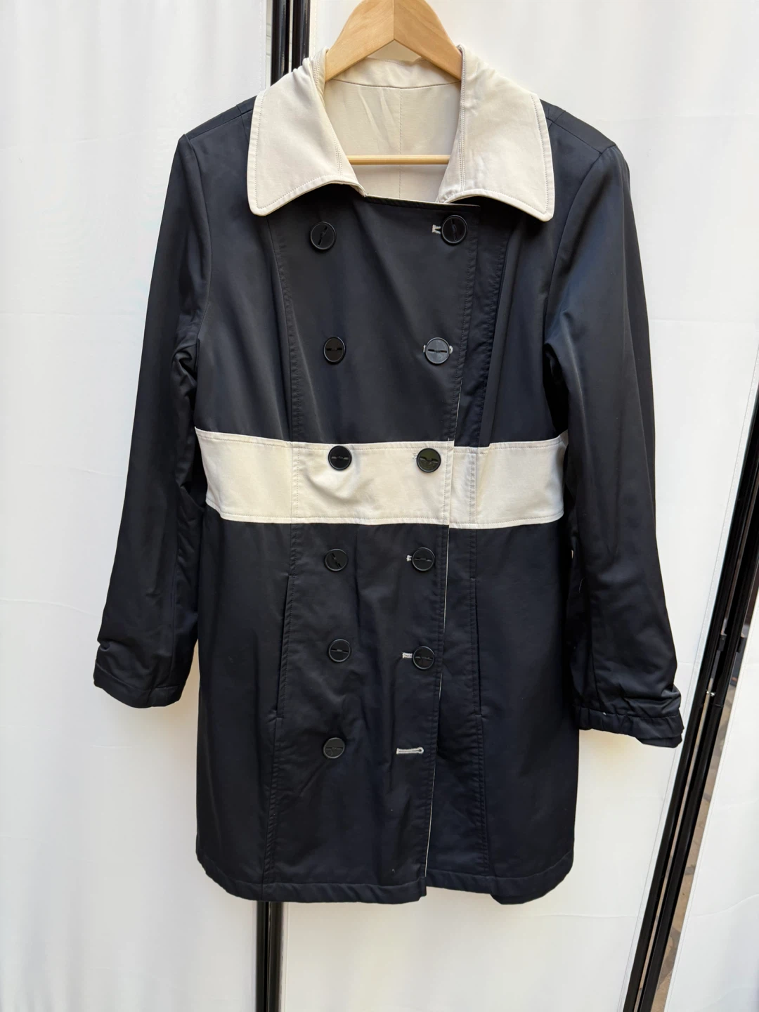 Black and Cream Reversible Trench Coat - photo 3