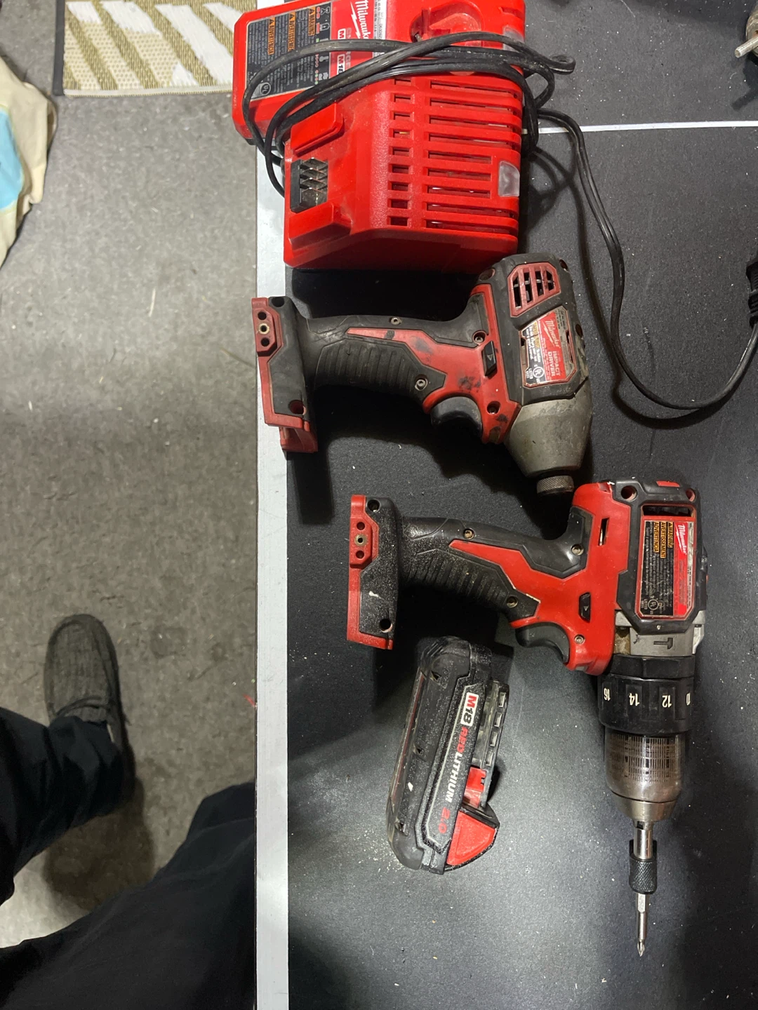 Milwaukee M12 Drill and Driver Kit - photo 3