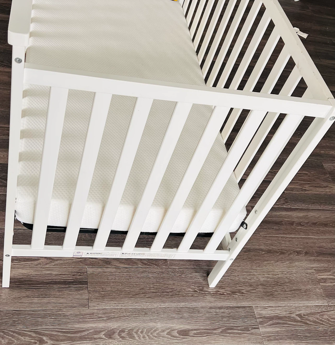 Graco 4-in-1 Convertible Baby Crib + Mattress Included (White) - photo 4