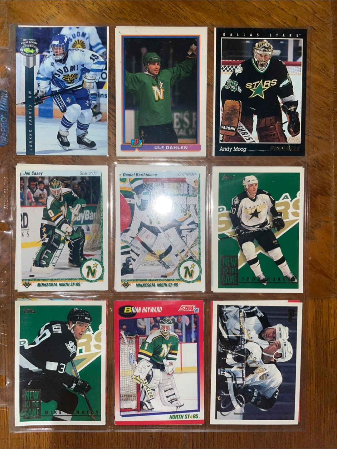 Minnesota North Stars Hockey Card Collection - photo 3