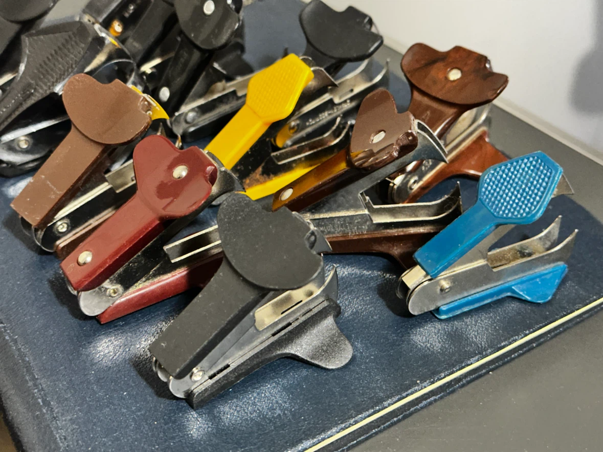 Vintage staple puller collection - photo 4