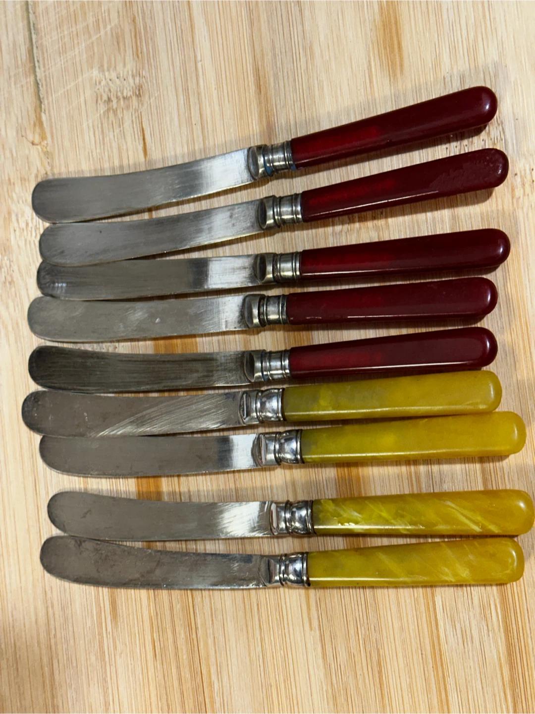 Vintage epns celluloid handle fruit/ butter knives