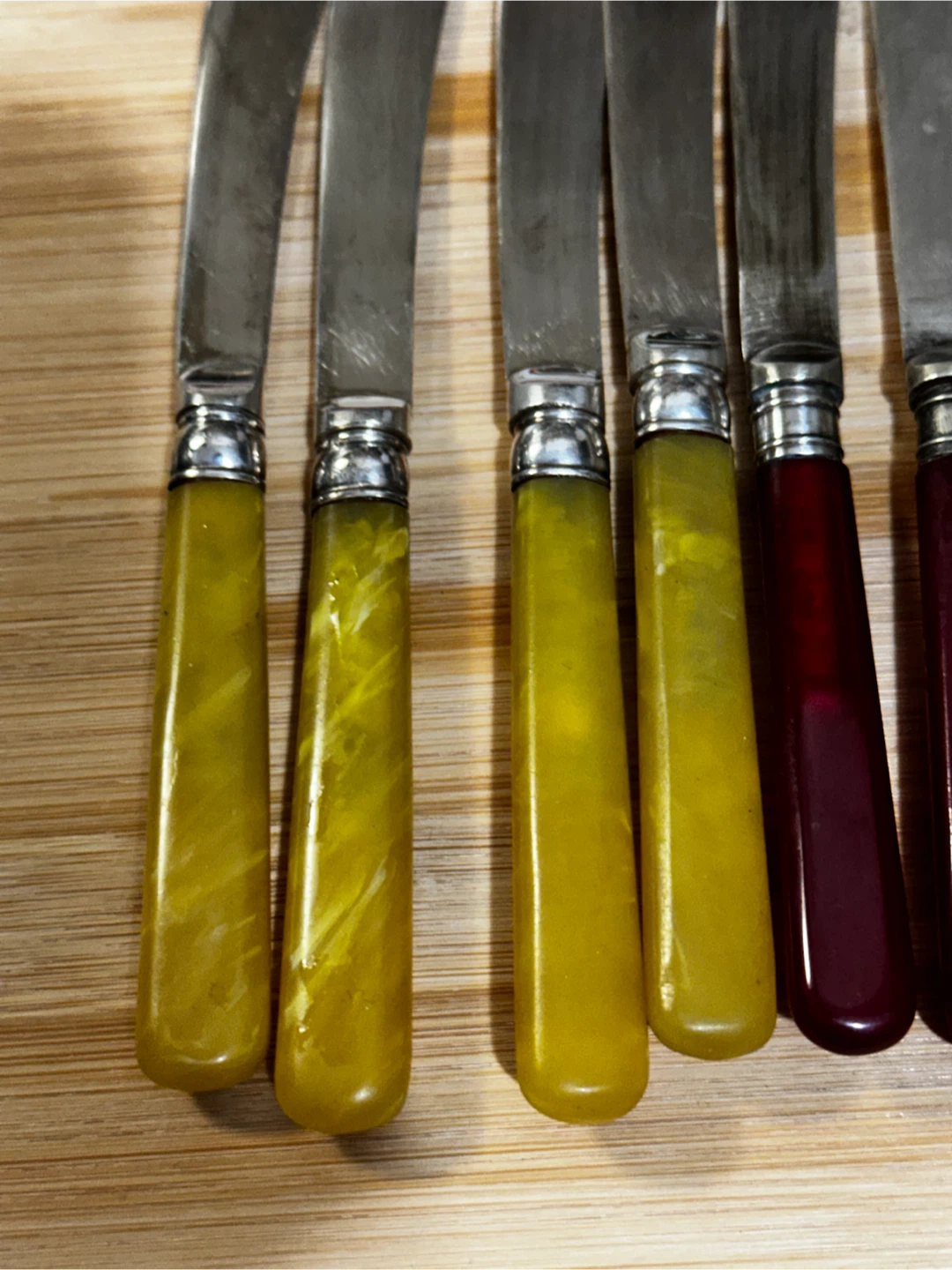 Vintage epns celluloid handle fruit/ butter knives - photo 2
