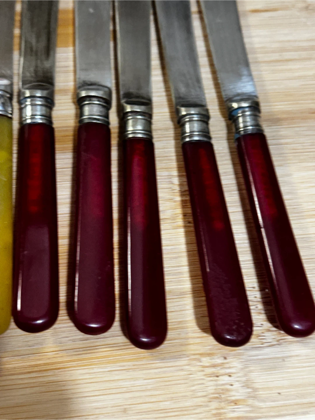 Vintage epns celluloid handle fruit/ butter knives - photo 3