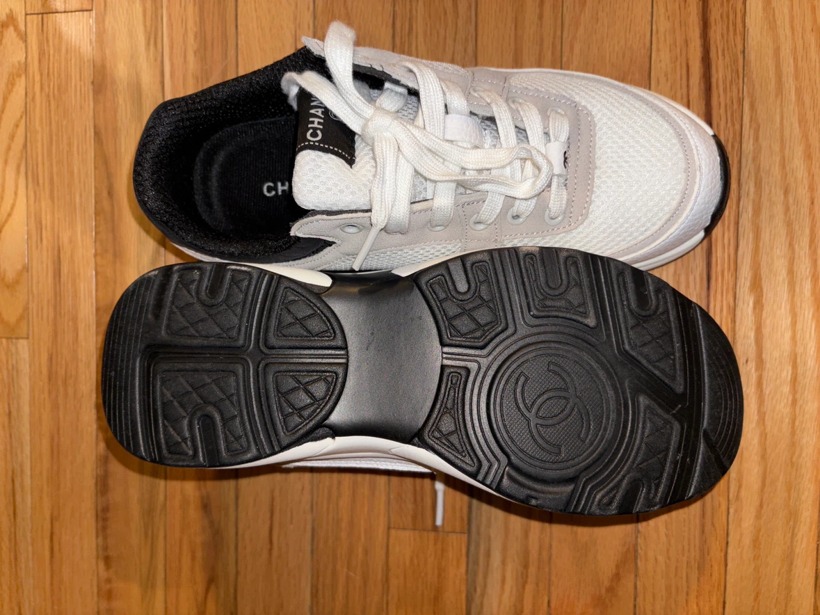 Chanel Sneakers Size 40 - photo 2