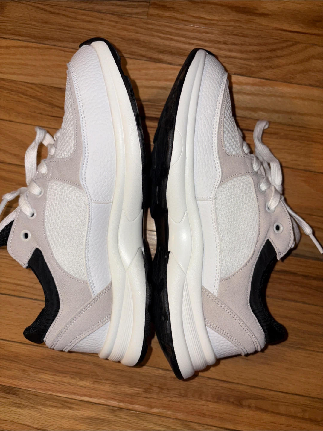 Chanel Sneakers Size 40 - photo 4