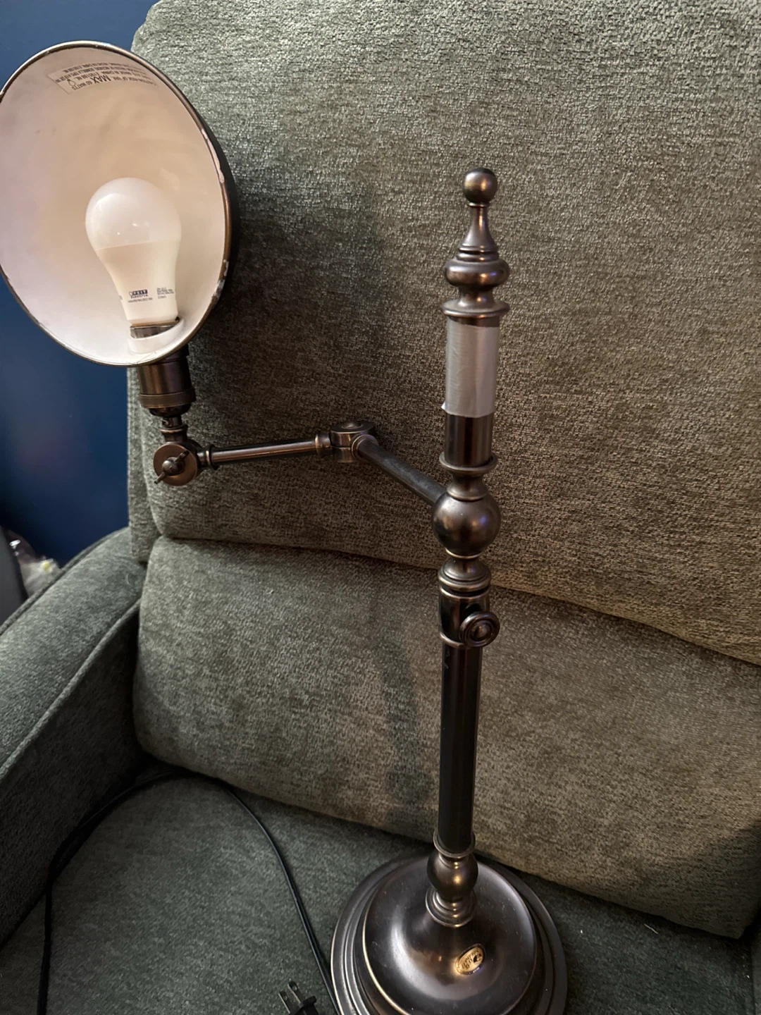Hampton Bay Adjustable desk Lamp