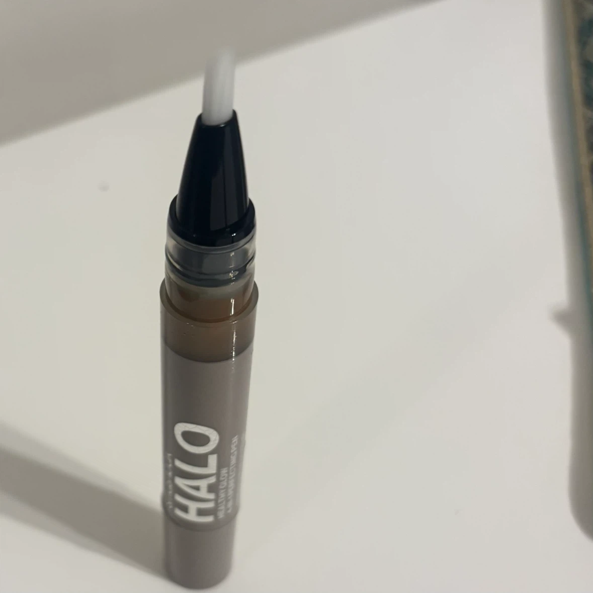 Smashbox Halo Healthy Glow 4-in-1 Perfecting Pen - photo 3