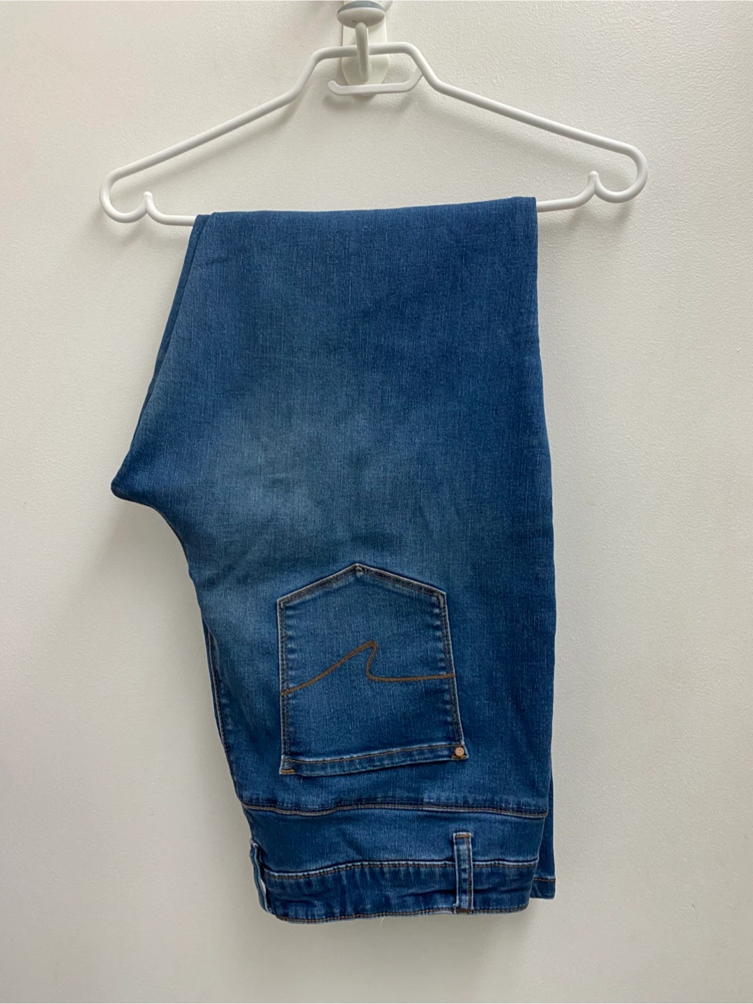 Ladies jeans (14x32)
