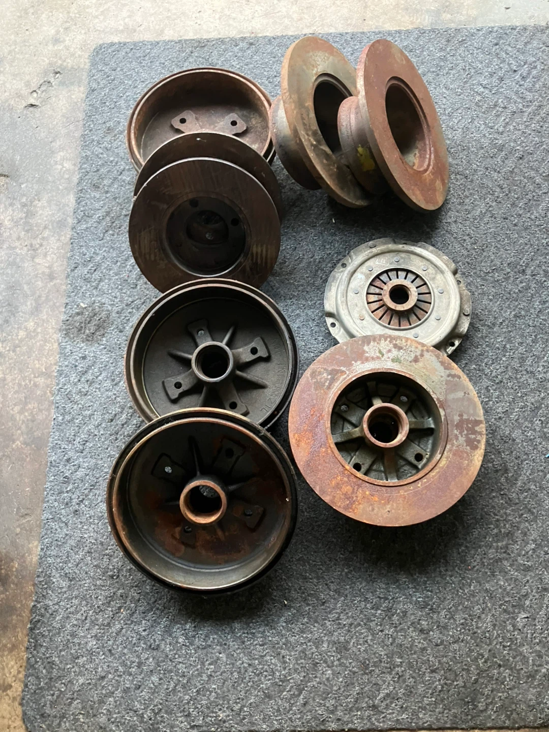 Automotive Brake Drums and Clutch for VWs Parts