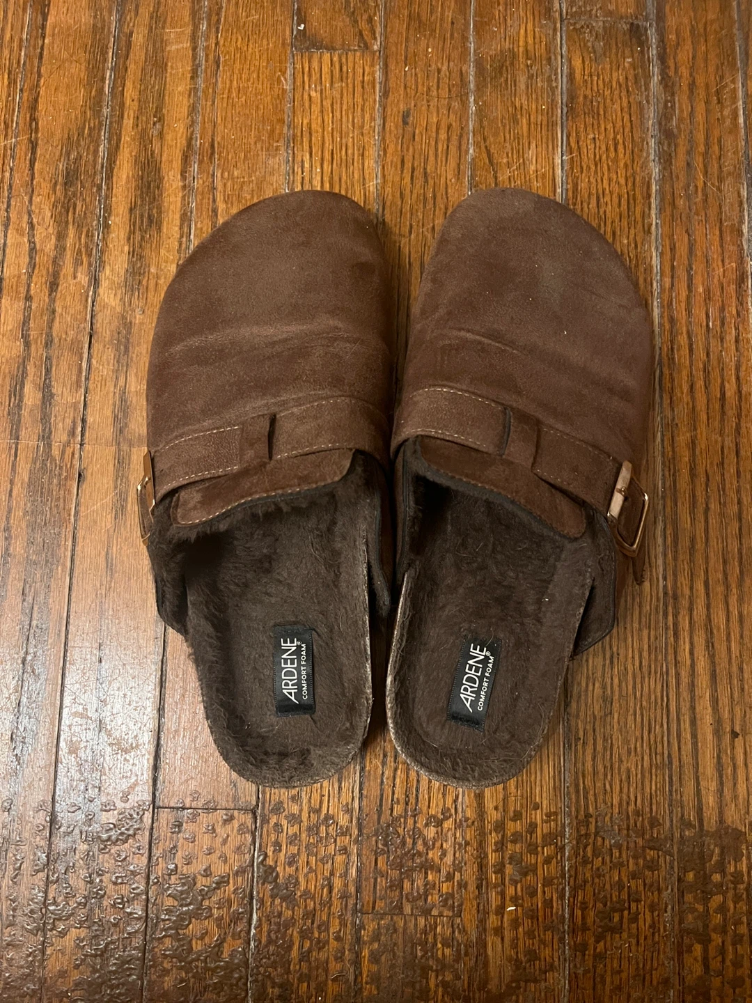 Ardene brown comfort foam slippers