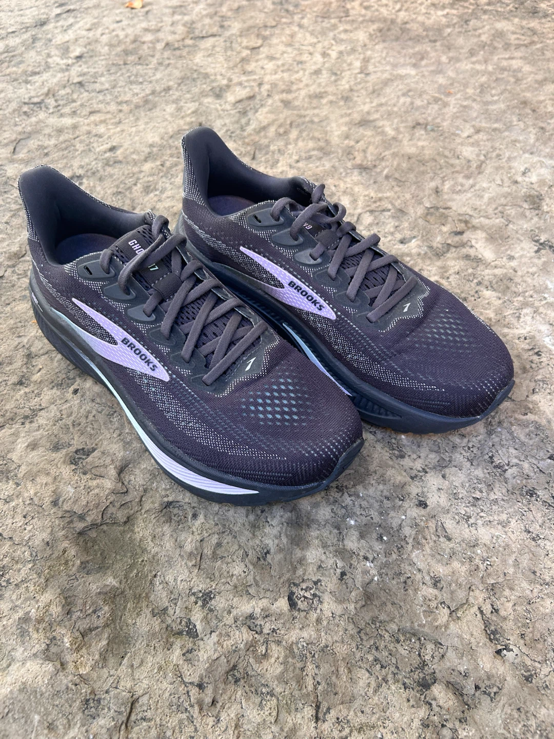 BROOKS Ghost 17-Women’s size 9 - photo 4