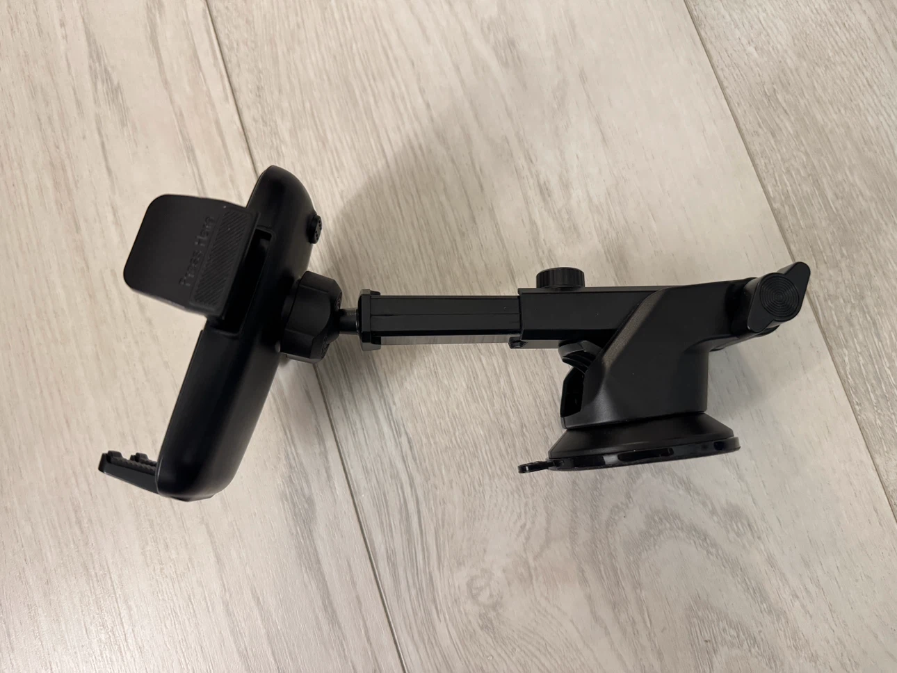 Brand new Philips Car Phone Mount - photo 2