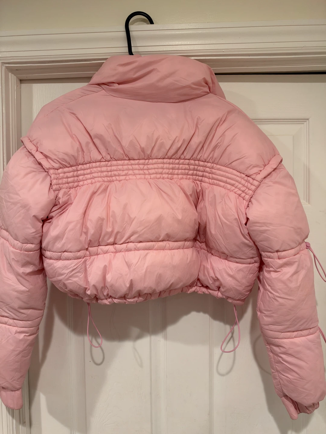 Forever 21 Pink Cropped Puffer Jacket - photo 4