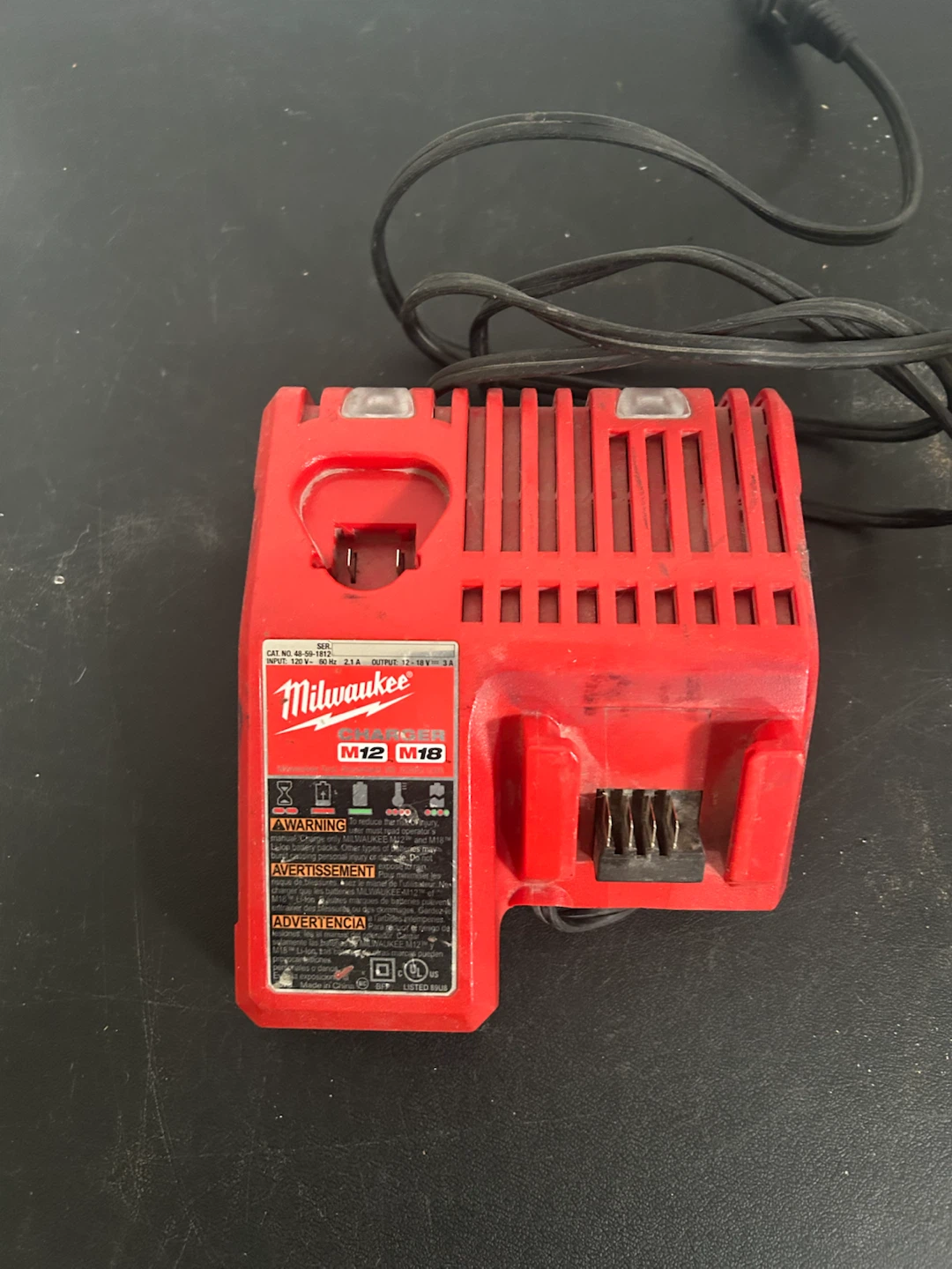 Milwaukee M18 Hammer Drill with M18/M12 Charger XC5.0 Battery - photo 5