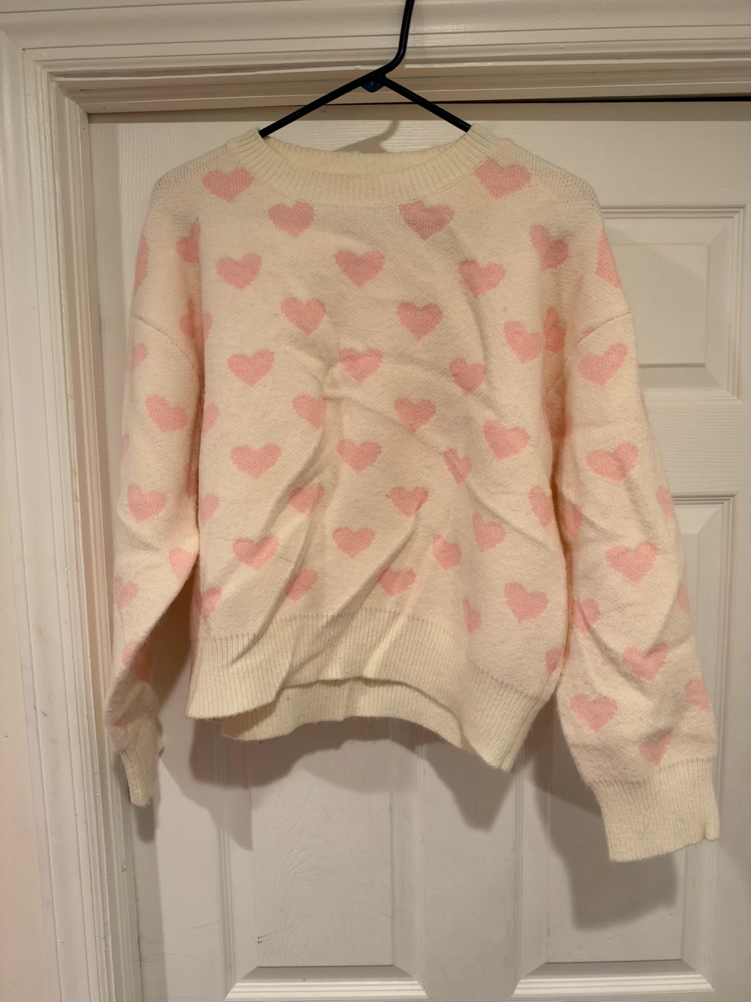 Cream and Pink Heart Pattern Sweater - photo 2