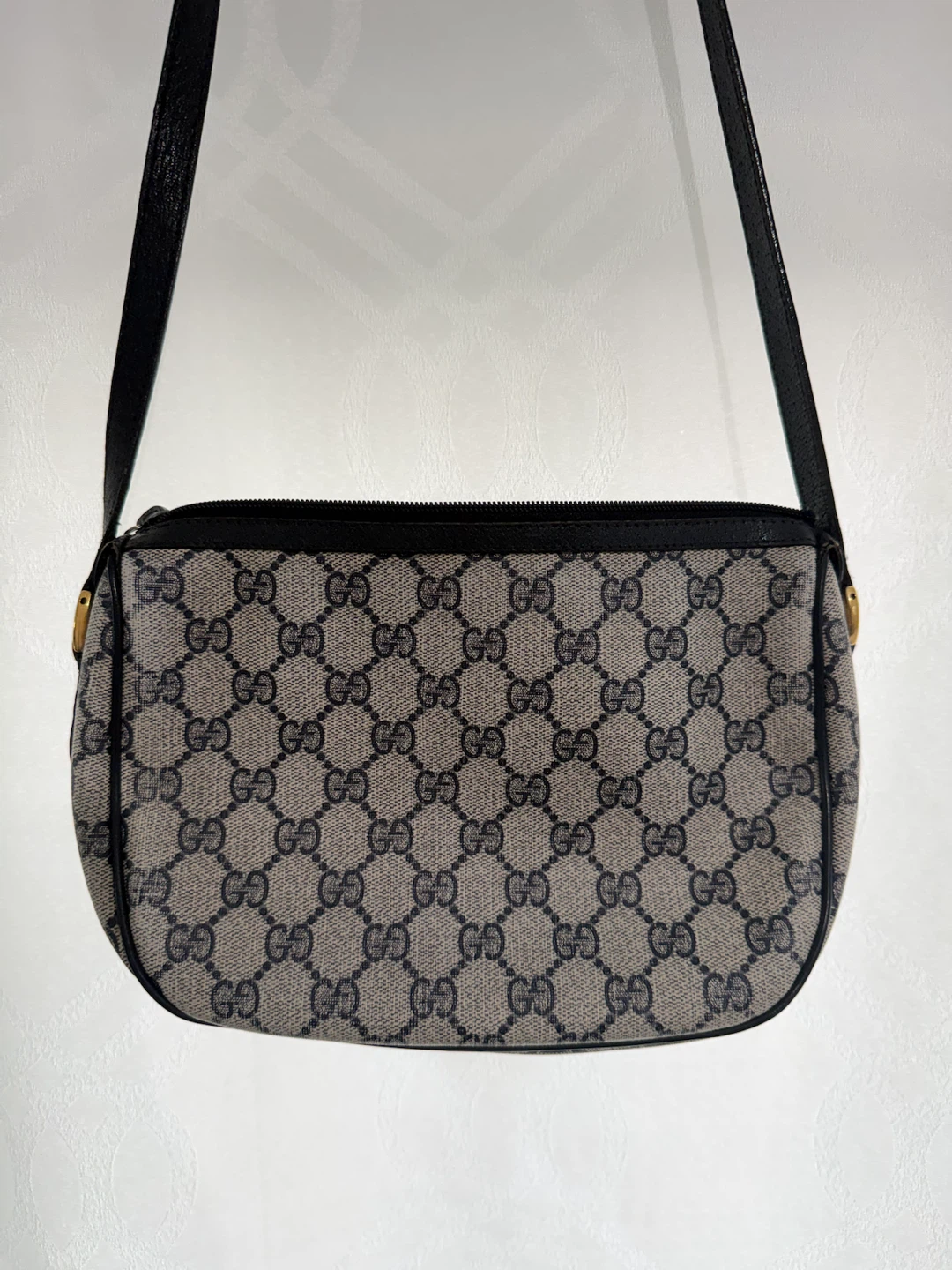 Vintage Gucci GG Supreme Sherry Line Crossbody / Shoulder Bag - photo 4