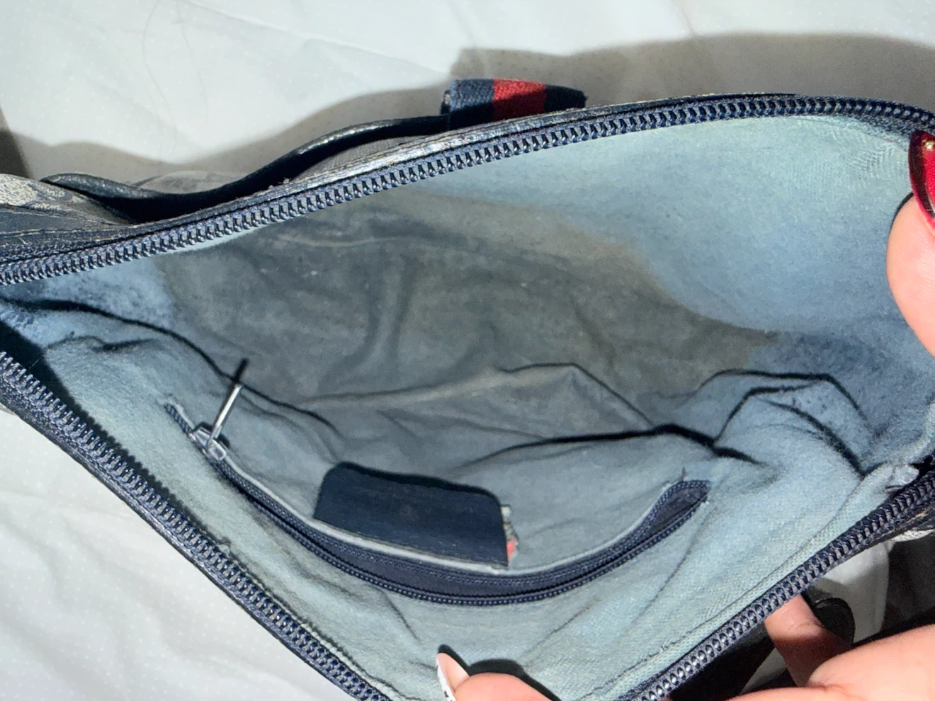 Vintage Gucci GG Supreme Sherry Line Crossbody / Shoulder Bag - photo 5