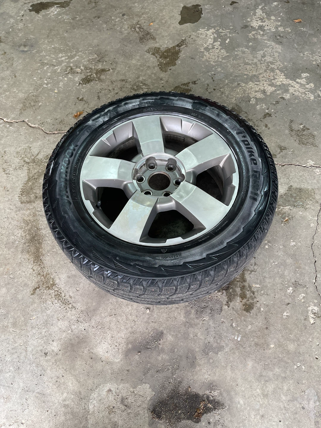 Hankook i*pike RW11 Tires and Wheels 255/60R19 - photo 2