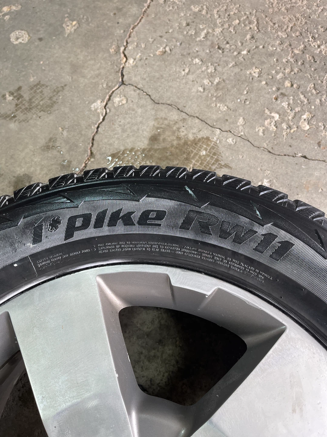 Hankook i*pike RW11 Tires and Wheels 255/60R19 - photo 4