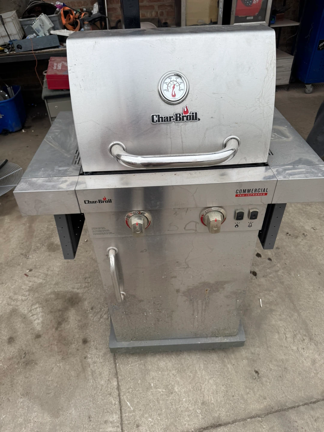 Char-Broil Commercial TRU-Infrared 2-Burner Gas Grill