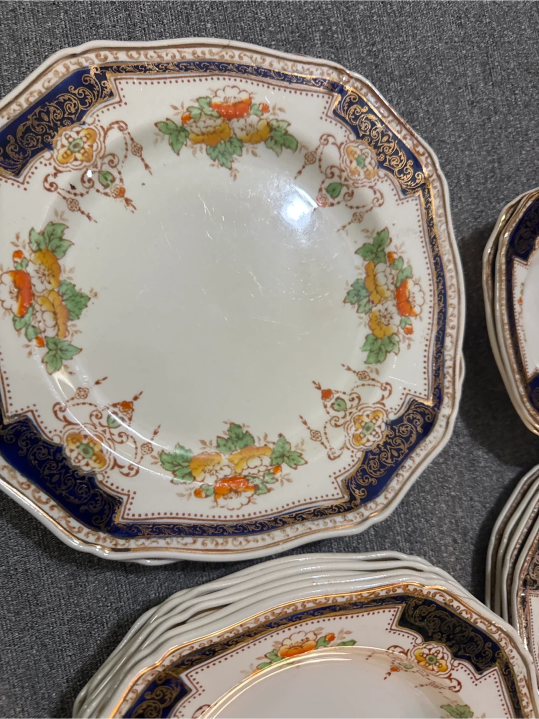 Vintage Floral Dinnerware Set - photo 3