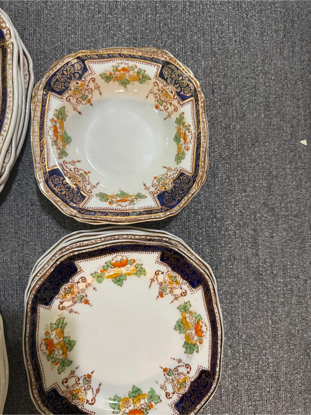 Vintage Floral Dinnerware Set - photo 4
