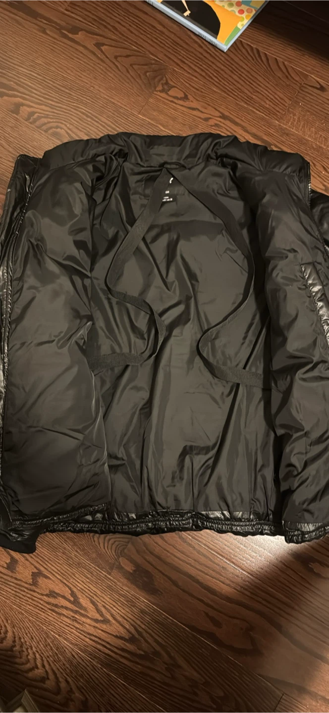 Pull&Bear Black Puffer Jacket - photo 4